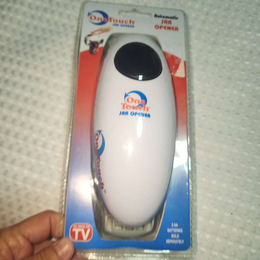 ONE TOUCH JAR OPENER NWT
